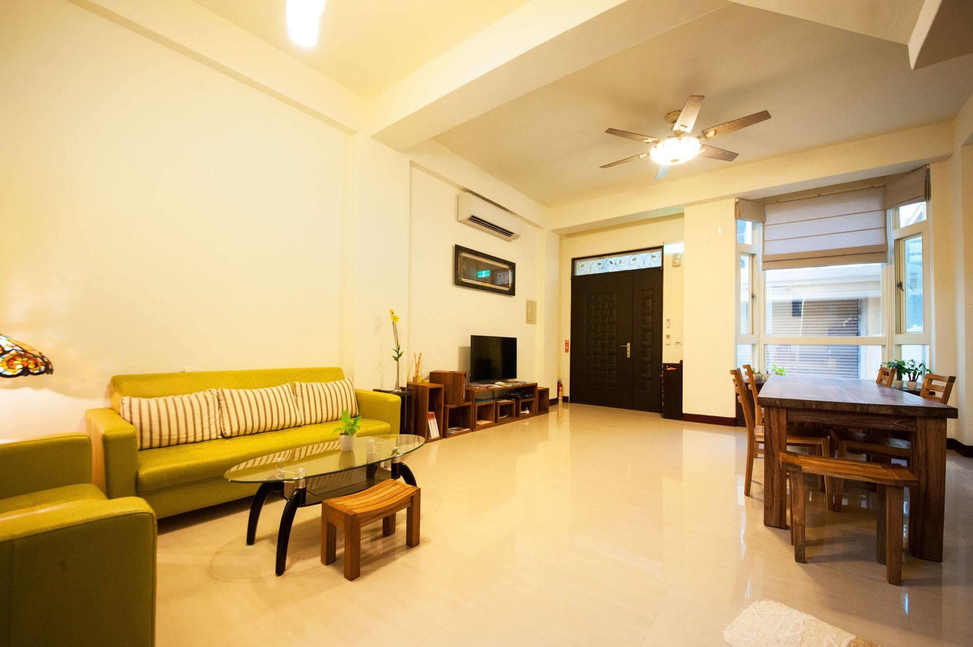 Encounter Hostel Hualien Exterior foto